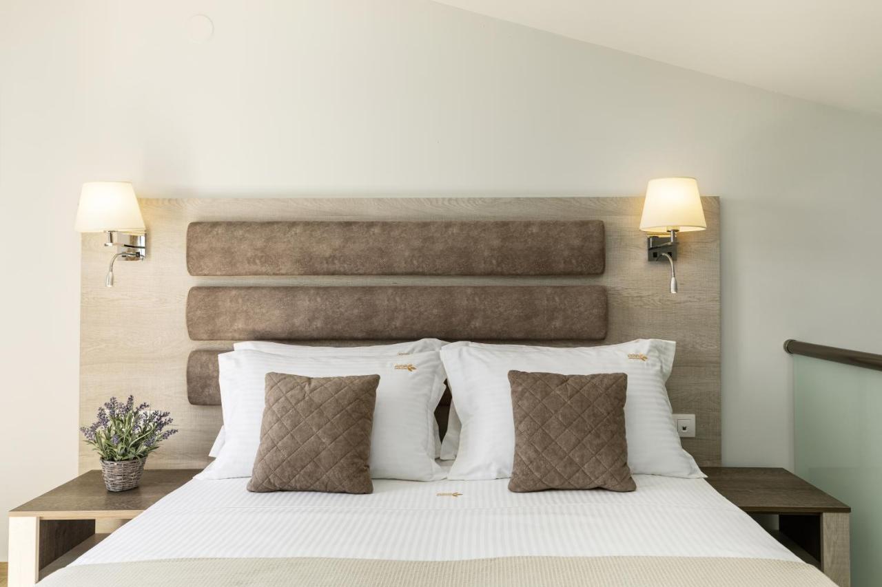 ניקיטי Aria Garden Suites מראה חיצוני תמונה