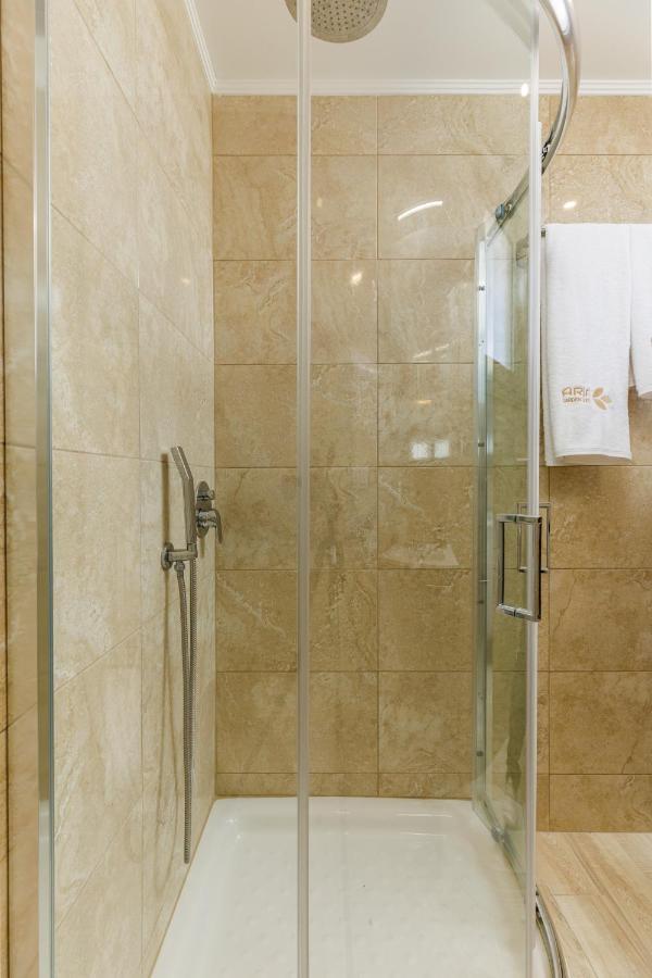 ניקיטי Aria Garden Suites מראה חיצוני תמונה