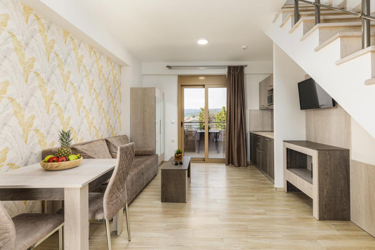 ניקיטי Aria Garden Suites מראה חיצוני תמונה