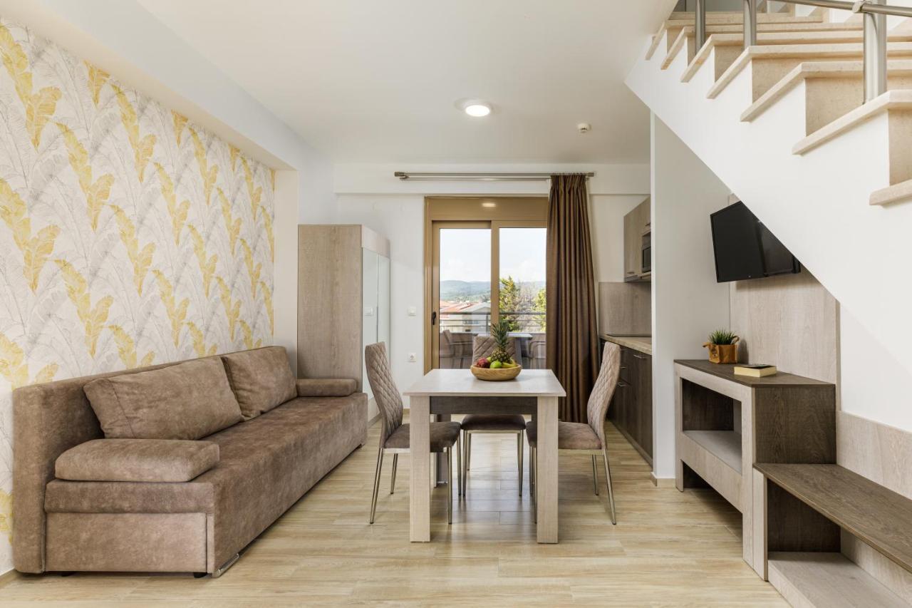 ניקיטי Aria Garden Suites מראה חיצוני תמונה